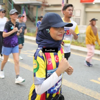 Runner Photo 4641975