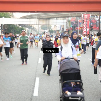 Runner Photo 4642080