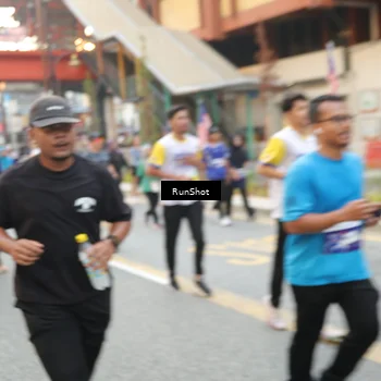 Runner Photo 4642100
