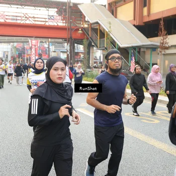 Runner Photo 4642342