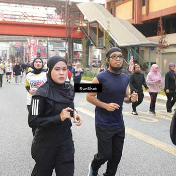 Runner Photo 4642343