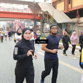 Runner Photo 4642365