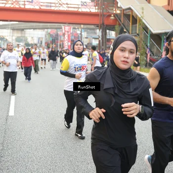 Runner Photo 4642369