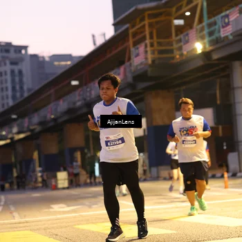 Runner Photo 4642515