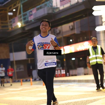 Runner Photo 4642774