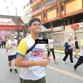 Runner Photo 4642984