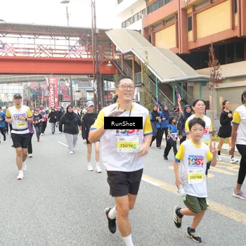 Runner Photo 4643010