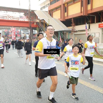 Runner Photo 4643043