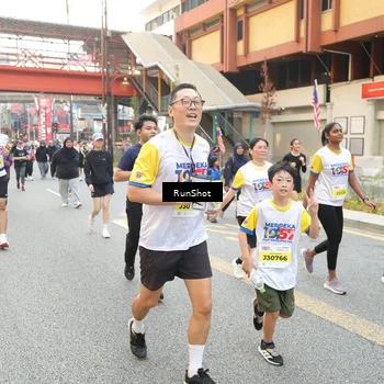 Runner Photo 4643079