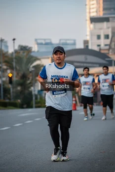 Runner Photo 4643098