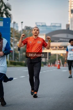 Runner Photo 4643137