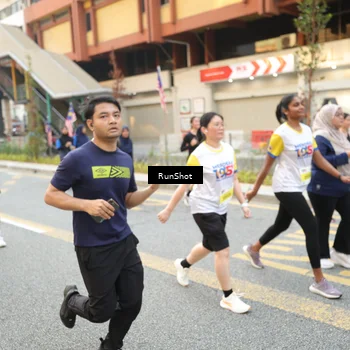 Runner Photo 4643185