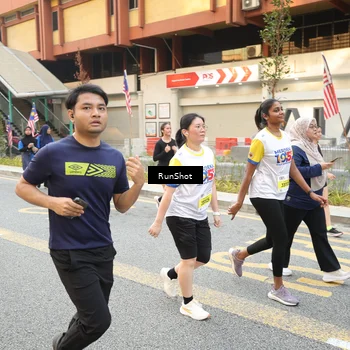 Runner Photo 4643312