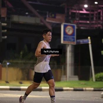 Runner Photo 4643355