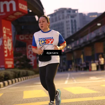 Runner Photo 4643372