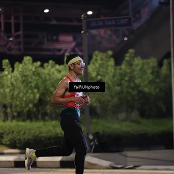 Runner Photo 4643400