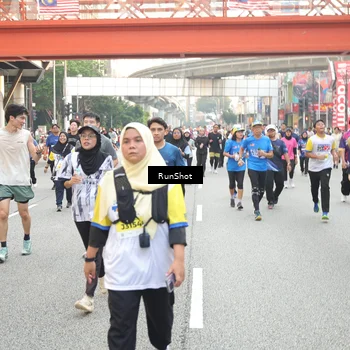 Runner Photo 4643435