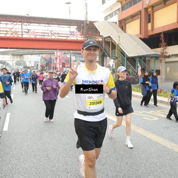 Runner Photo 4643443