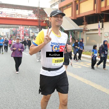 Runner Photo 4643517