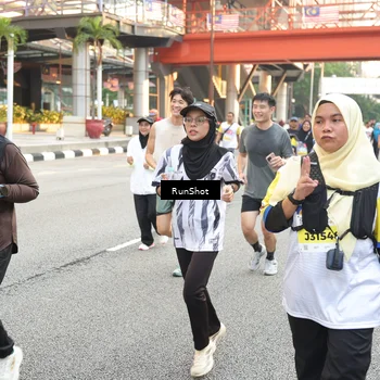Runner Photo 4643586