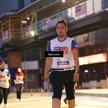 Runner Photo 4643616