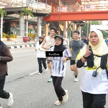Runner Photo 4643625