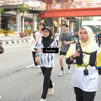 Runner Photo 4643651