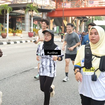 Runner Photo 4643665