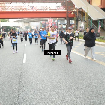 Runner Photo 4643741