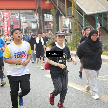 Runner Photo 4643753