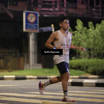 Runner Photo 4643763