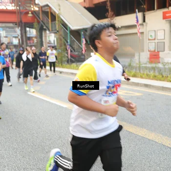 Runner Photo 4643783