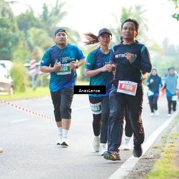 Runner Photo 4643813