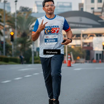 Runner Photo 4643908