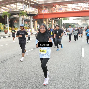Runner Photo 4643943