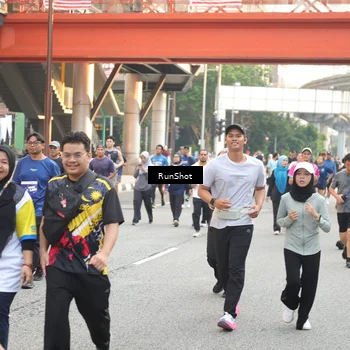 Runner Photo 4644076