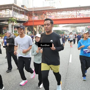 Runner Photo 4644399