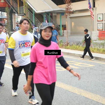 Runner Photo 4644684