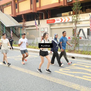 Runner Photo 4645044