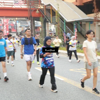 Runner Photo 4645105