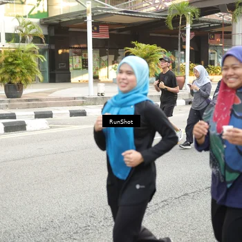 Runner Photo 4645116