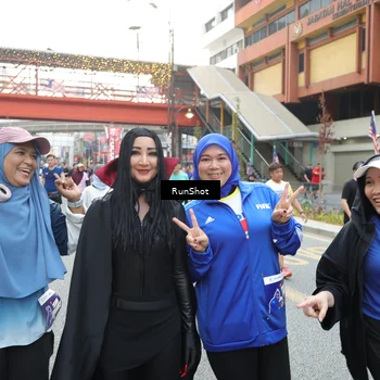 Runner Photo 4645189