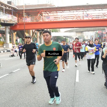 Runner Photo 4645236