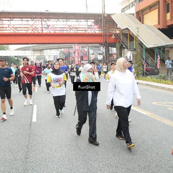Runner Photo 4645237