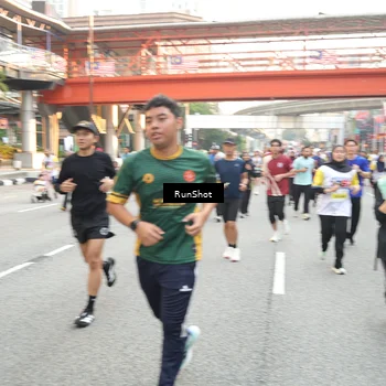 Runner Photo 4645315