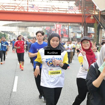 Runner Photo 4645389