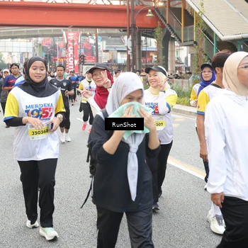 Runner Photo 4645392