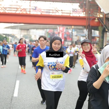 Runner Photo 4645396