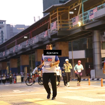 Runner Photo 4645436