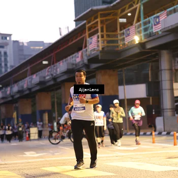 Runner Photo 4645444